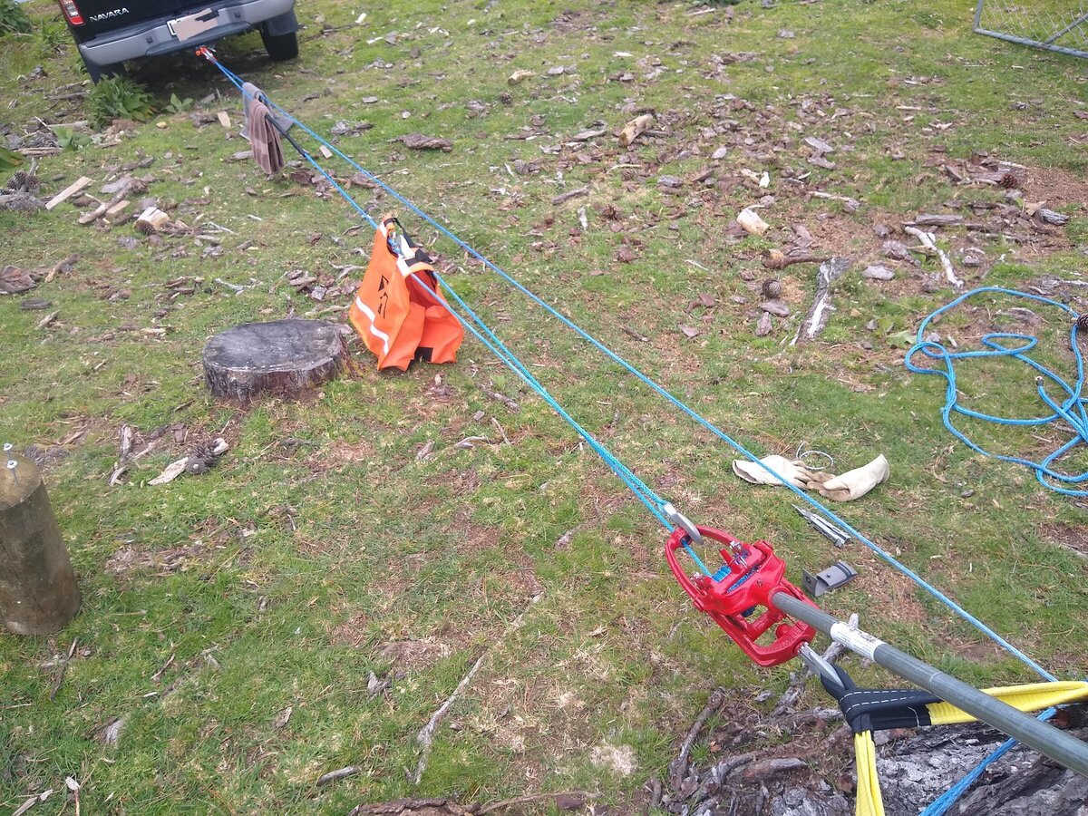 Hand Winch or Electric Winch for 4x4 recovery? Hand Winch NZ Limited