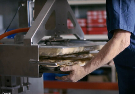 Phil Pollett of Pieline Systems using his commercial pie manufacturing equipment