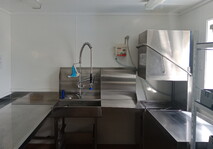 Pete Scarlet Dish Pit