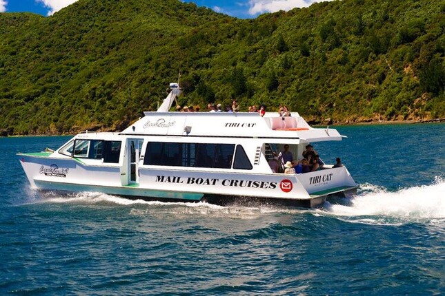Beachcomber Cruises - Tiri Cat