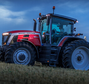 Massey Ferguson 8S