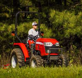 Massey Ferguson 1800E