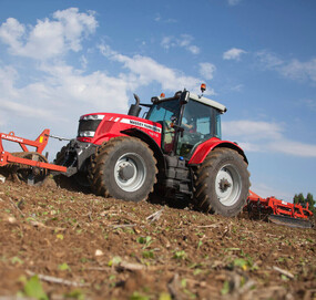 Massey Ferguson 7600S