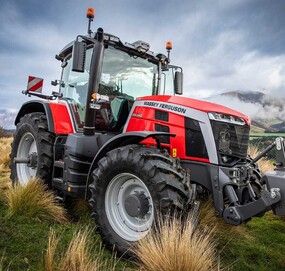 Massey Ferguson 8S