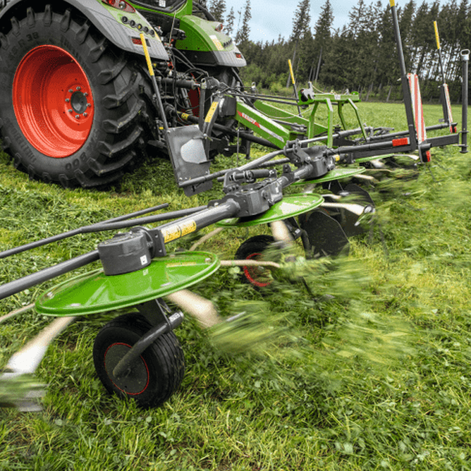 Fendt Twister Tedder 