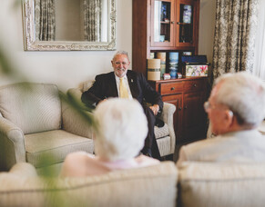 What to Consider When Choosing a Funeral Director