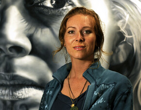 TVNZ News Te Karere - Artist seeks to paint modern Maori with moko