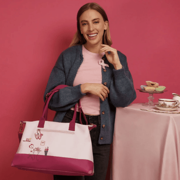 Vendula Perfectly Pink Afternoon Tea Bus