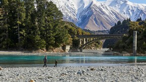 Best places to stop between Ashburton and Christchurch