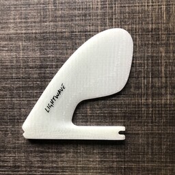 Flick Knife trailer - A variation of the Power Blade for some added flick in your turns for 2 + 1 twins or thrusters. Made in Epoxy with special flick knife cloth to get things super twisty in the turns!