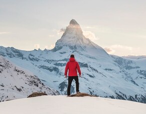 Characteristics of a Healthy Youth Ministry: 24. Excellence