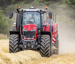 Massey Ferguson 8700 Tractor