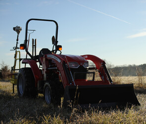 Massey Ferguson 8700 Tractor