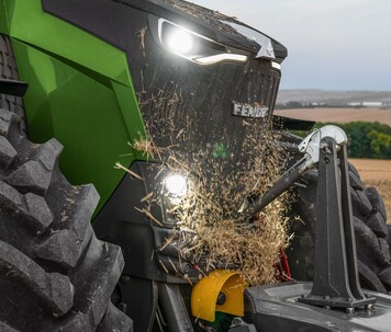 Fendt 800 Vario Front