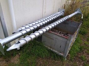 Flush-top ground anchor