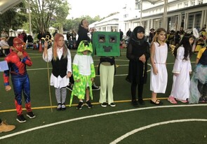 2023 BOOK PARADE