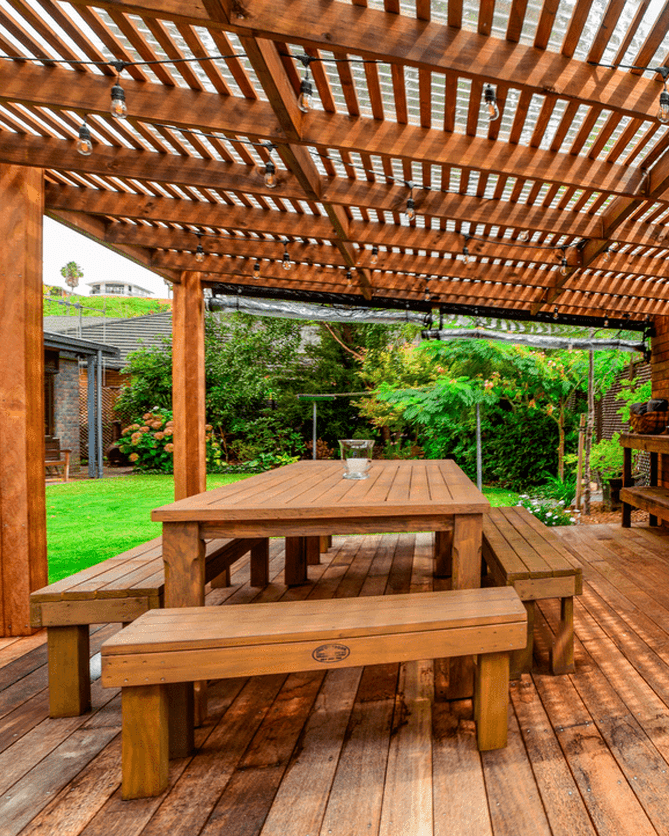 Pergola Building, Louvre Installation Cambridge