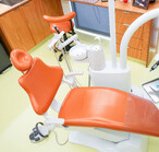 Dentist chair