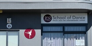 Our lovely fully furnished dance studio is available to hire. Would suit yoga/pilates teachers looking for another venue, central Cambridge with mirrors, barres, aircon/heating and plenty of parking. Contact Kellie on kscambridgeschoolofdance@xtra.co.nz