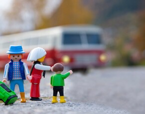 Guarantees &amp; deposit assistance from family