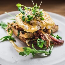 Discover the family-friendly atmosphere of Clementine Cafe in Amber Garden Centre, Cambridge