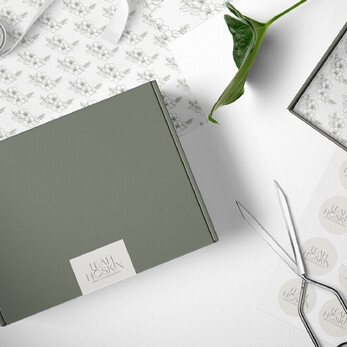  Image of Leah Hoskin Photography logo. Designed by Creative Box. Waikato, New Zealand. 