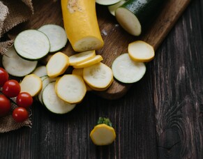 Recipe: Mediterranean Haloumi Salad