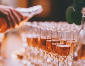 Event: Barre &amp; Bubbles