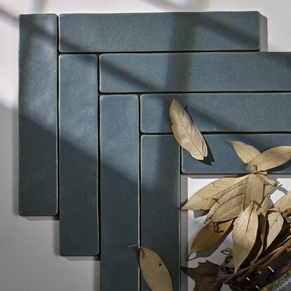 Magma Rock Grigia Grip Magma Design Verde Cambridge Tiles