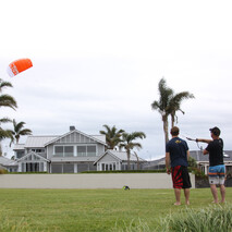 kite-school-introduction-session-assault-boardriding-centre