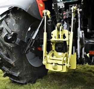 Dromone Hydraulic Push Back Hitch 