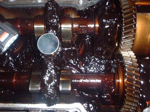 An example of what an engine looks like inside without regular servicing