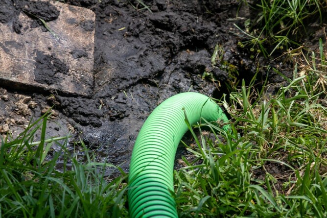 draining an old septic tank