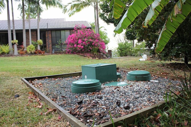 Ozzi Kleen system in residential backyard