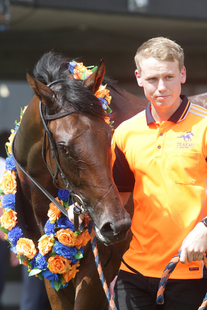 Amarelinha with strapper Sam Bergerson after her impressive win in the Gr.2 David & Karyn Ellis Fillies Classic (2000m) at Te Rapa Photo Credit: Trish Dunell