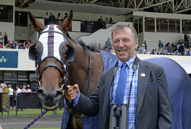 Belclare with part-owner David Woodhouse following the $500,000 Gr.2 Westbury Classic (1600m) at Ellerslie. - Photo: Race Images