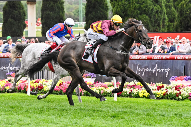 She's A Hustler winning the Gr.3 Tesio Stakes (2040m).  - Photo: Reg Ryan (Racing Photos)