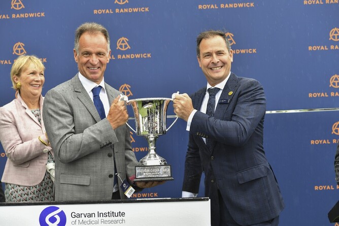Carl Holt (left) went to A$265,000 to secure a share in Rich Hill Stud stallion Proisir this week. - Photo: bradleyphotos.com.au