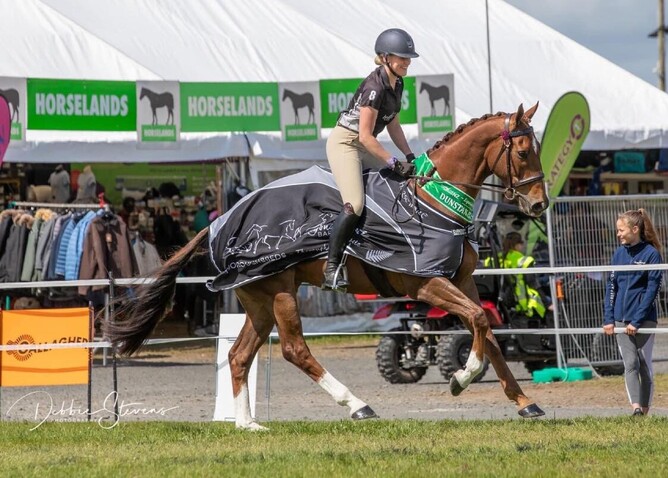 2020 Ex-Factor winner Cuzzie Charlie and Miranda Horton. Photo: Supplied.