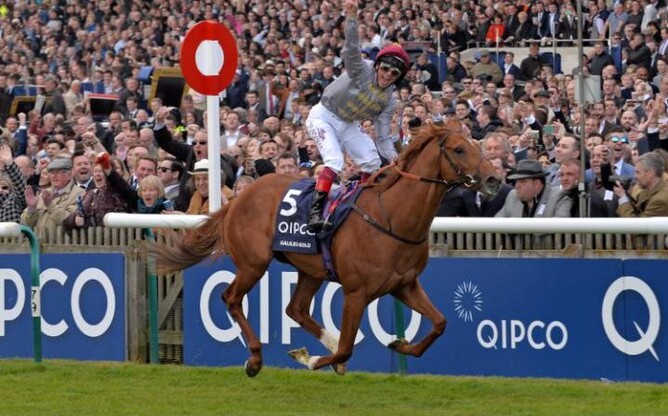Galileo Gold wins the 2000 Guineas at Newmarket