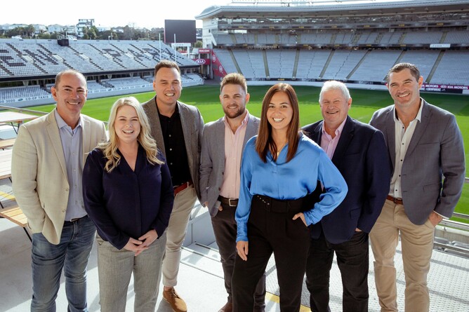 Mark Stafford, Rikki Swannell, Israel Dagg, Brendon McCullum, Kirstie Sanway, Iam Smith and Stephen Donald