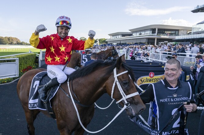 A delighted Joao Moriera with Militarize after their Randwick victory - Photo: Bradleyphotos.com.au