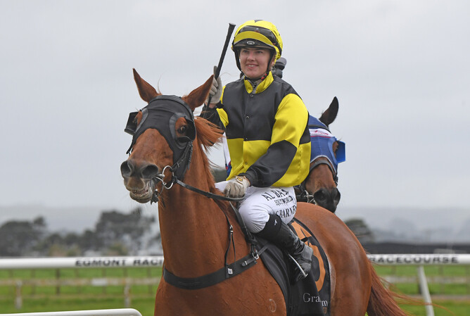 A smiling Courtney Barnes after her victory aboard The Hottie - Photo: Peter Rubery - Race Images