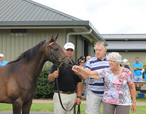 Sophie’s Choice in tribute race to Sir Colin