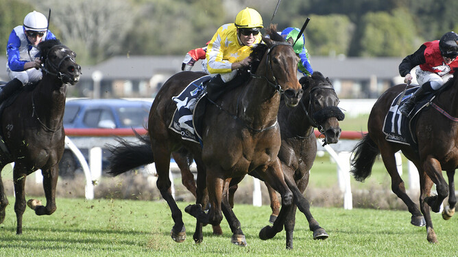 Top mare Bonny Lass returns in winning fashion taking out Saturday’s Gr.2 Waikato Stud Foxbridge Plate (1200m) at Te Rapa.   - Photo: Kenton Wright (Race Images)