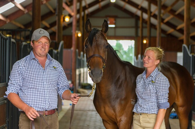 Adrian Stanley and Hannah Kettlety with Lot 323 - Dundeel x Lady Who colt  - Michael RIst