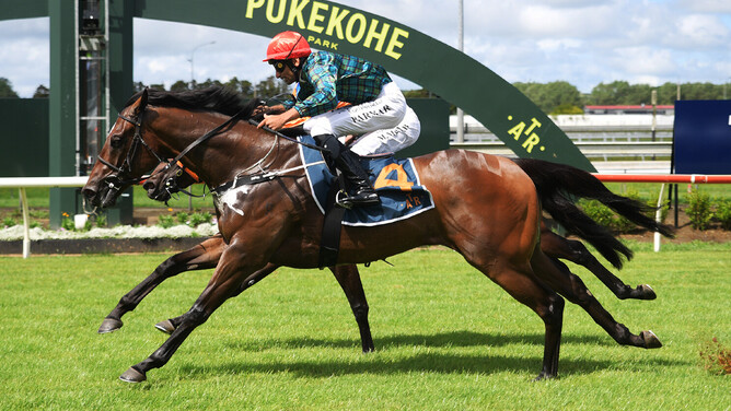 Pendragon winning the Gr.2 Auckland Guineas (1400m) at Pukekohe on Boxing Day. - Photo: Kenton Wright (Race Images)