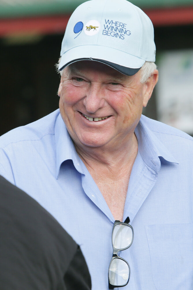 Sir Peter Vela - pic. Trish Dunell