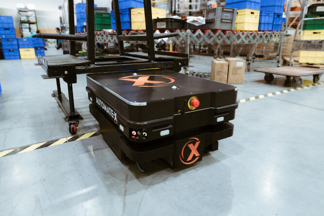 MiR AMR Robot - Mobile Robotics