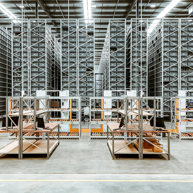 Packing benches for RoboShuttle GTP system Australia